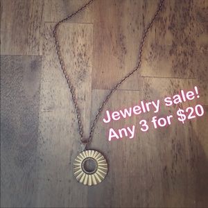 ☀️Long ☀️gold necklace w/ pendant